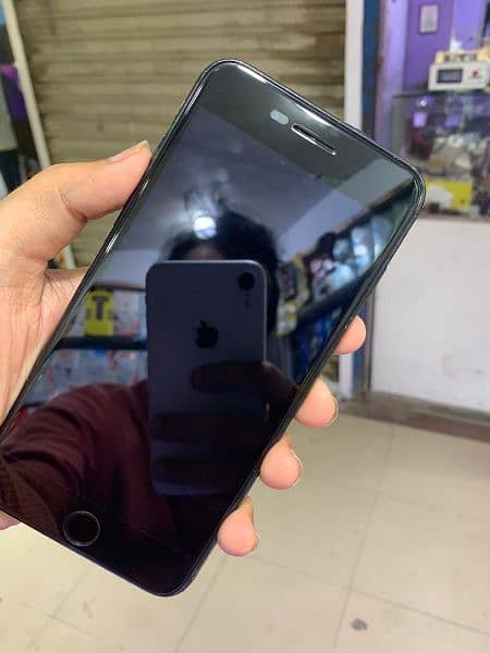 iPhone 7 plus PTA Approved 32gb Exc iPhone X Non 3