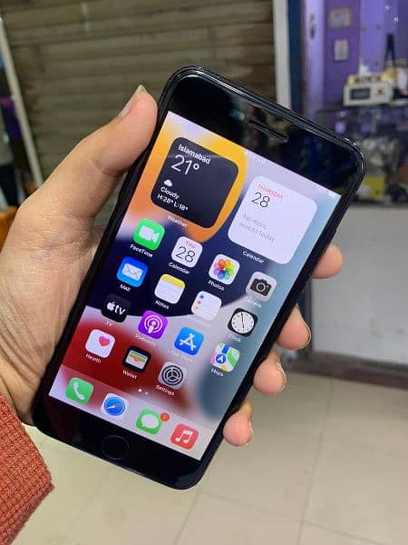 iPhone 7 plus PTA Approved 32gb Exc iPhone X Non 7