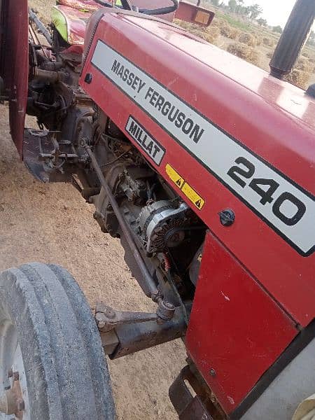 Massey 240 Modal 2007. total genuine tractor 03004479647 3