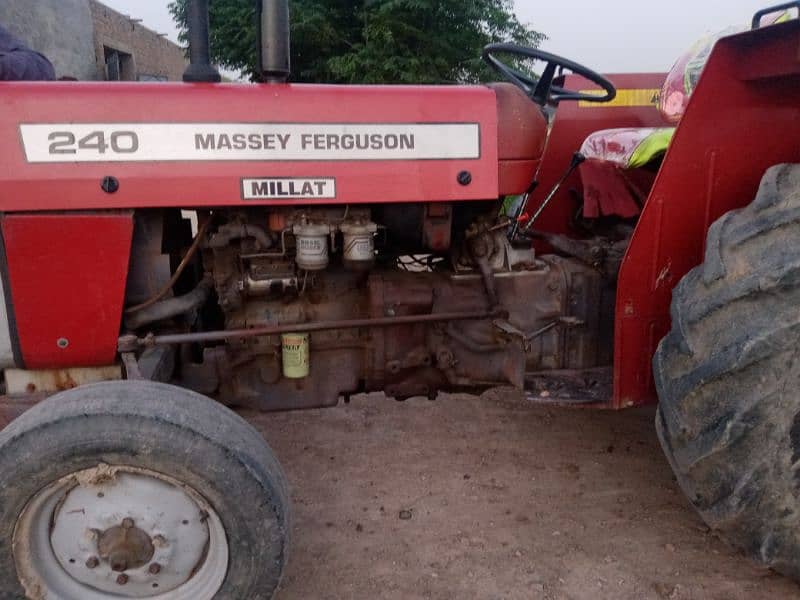 Massey 240 Modal 2007. total genuine tractor 03004479647 4