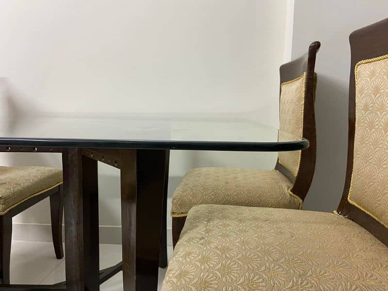 Dining Table (4 Seater) 4