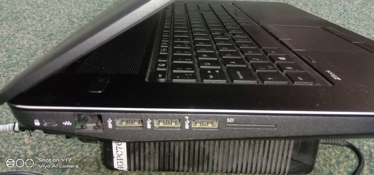 HP  Laptop . 16-SSD  and Graphic Card 1