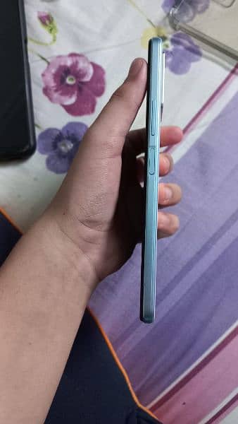 vivo y21 available for sale 10/10 condition me ha 0