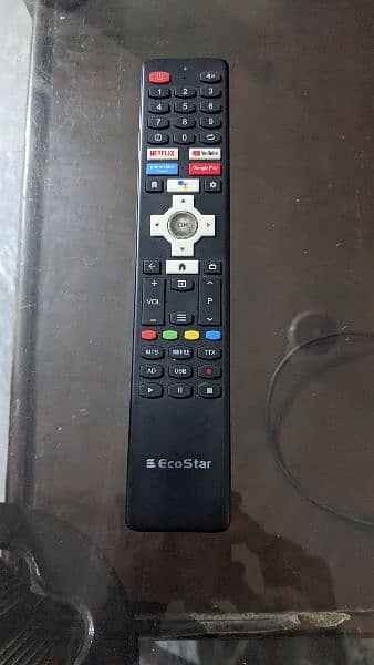 Ecostar 43 inch lcd with box and original remote 2