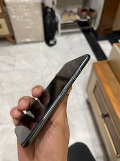 Iphone 11 Pro Max - 10 / 10 Condition - 110% Genuine