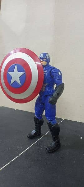 Captain America and Captain Marvel Action Figure 5