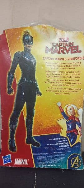 Captain America and Captain Marvel Action Figure 15