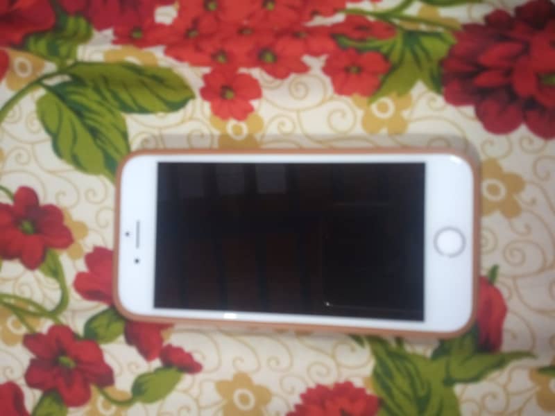 I phone 8 2