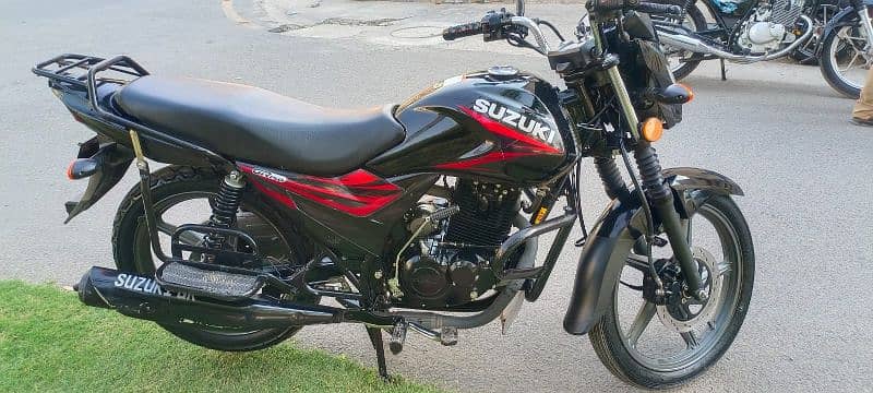 SUZUKI GR 150 2022 USED 13000 KM used 10/10 ZERO METTER CONDITION 4