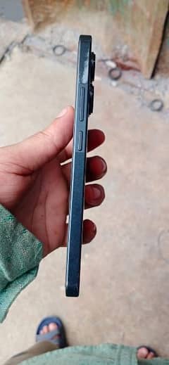 Redmi Note 13 available 10/10 condition