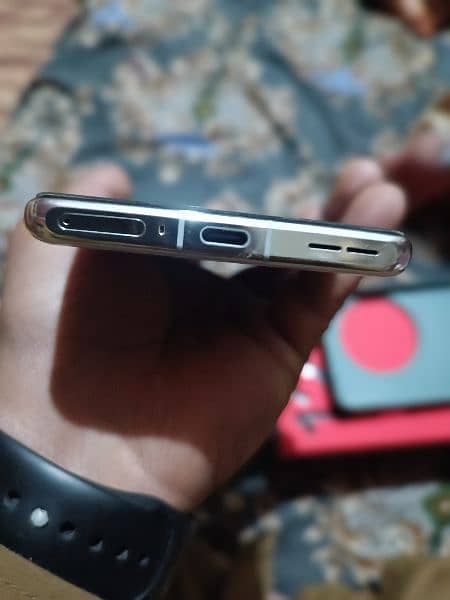 OnePlus 12    (24 GB Ram 1 TB) Non Pta 2