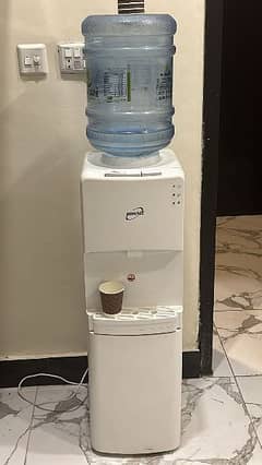water Dispenser with refrigerator 0