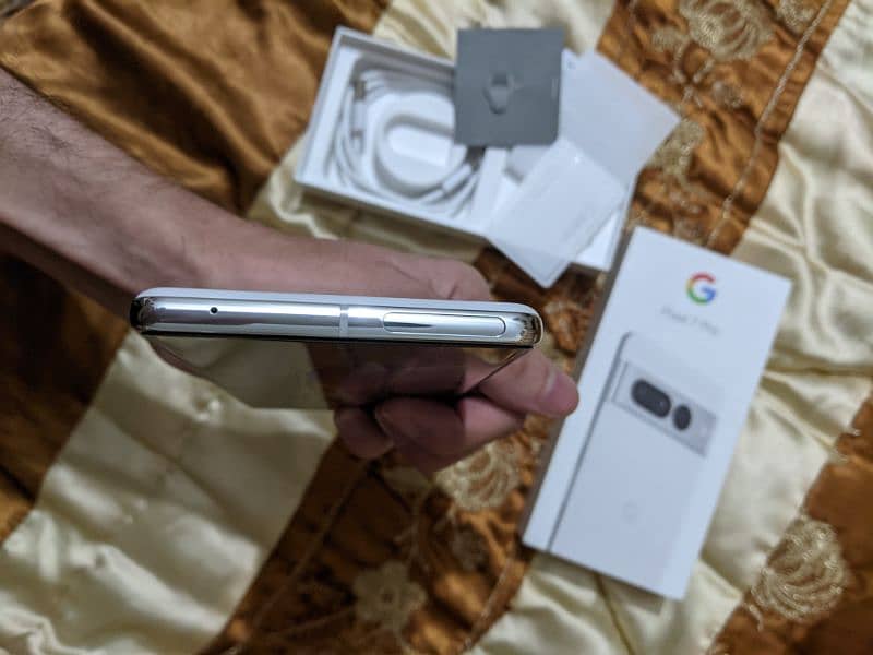 Google pixel 7 pro 12/256gb with full box for sale 3