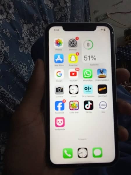 i phone xR 64 gb jv waterpsck condition 10/9 3
