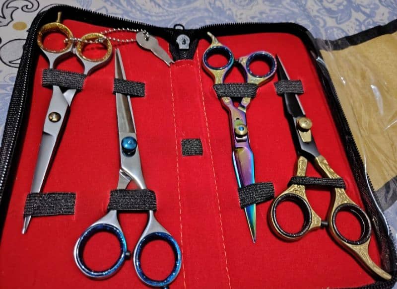 manicure pedicure kits and hair cutting scissors 7