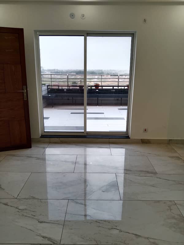 4-Bed Penthouse Double Storey For Sale Askari 11 26