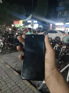 iPhone 7 plus 128gb pta bypass