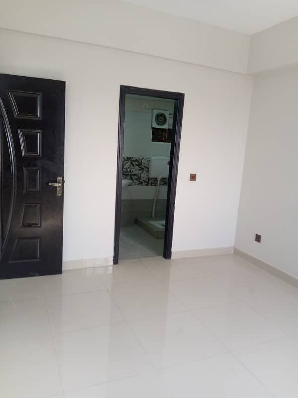 3bed aparment avaible for rent in gulberg greens islamabad 17