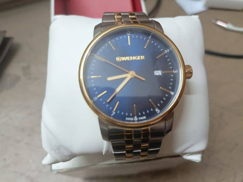Wenger Swiss watch Excellent Condition 1