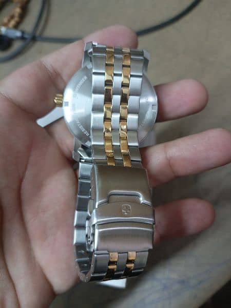 Wenger Swiss watch Excellent Condition 4
