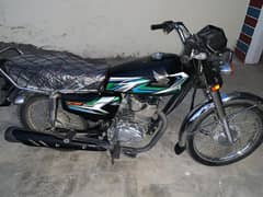 Honda 125 Urget for Sale. 10/10 condition  Contact(0301.6508415) 0