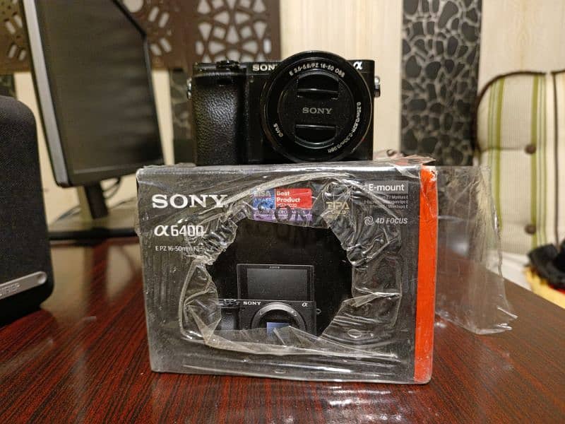Sony A6400+16-50 kit lens 0