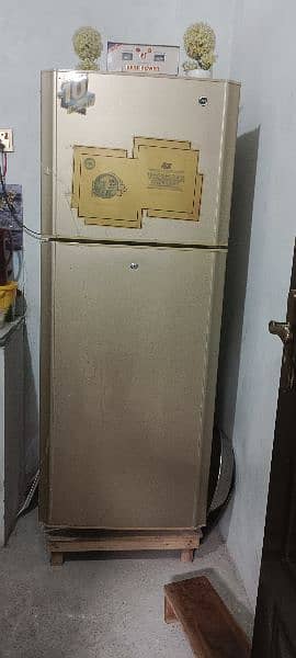 Refrigerator For sale 3