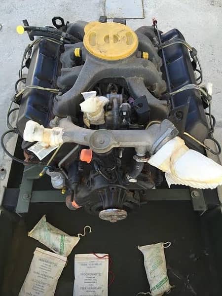 v8 Detroit 6.2 Hummer engine 1