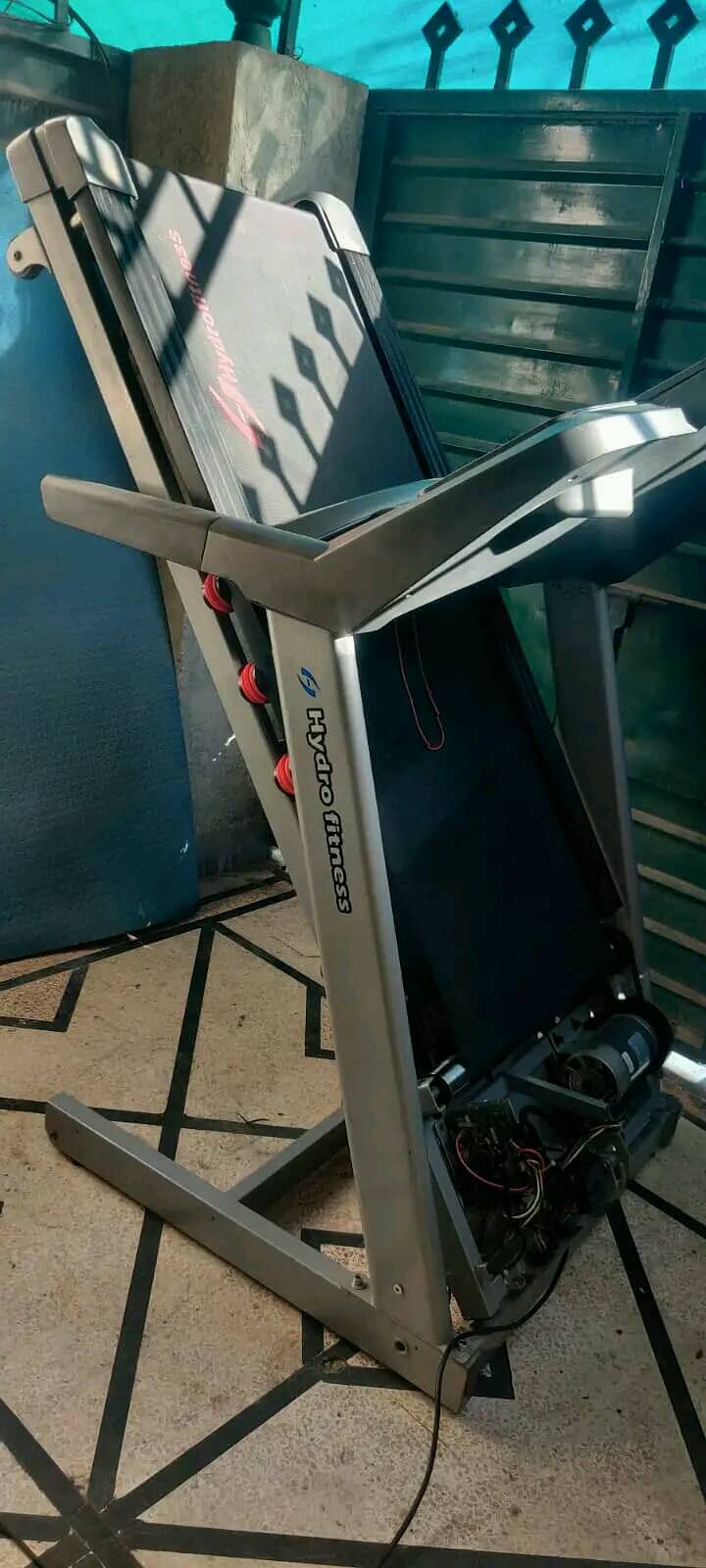 Hydro fitness treadmill for sale 0316/1736/128 whatsapp 9