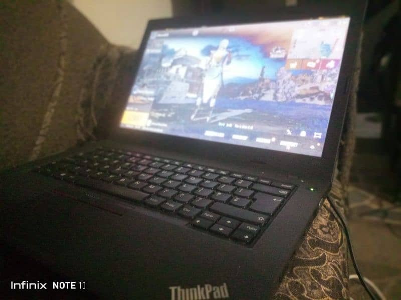 Lenovo Thinkpad T460 i5 6th generation 8gb ram 256gb SSD 64 bit 9