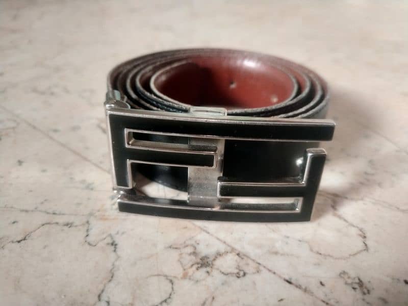 Fendi Leather Belt  Size: 34 to 38 4