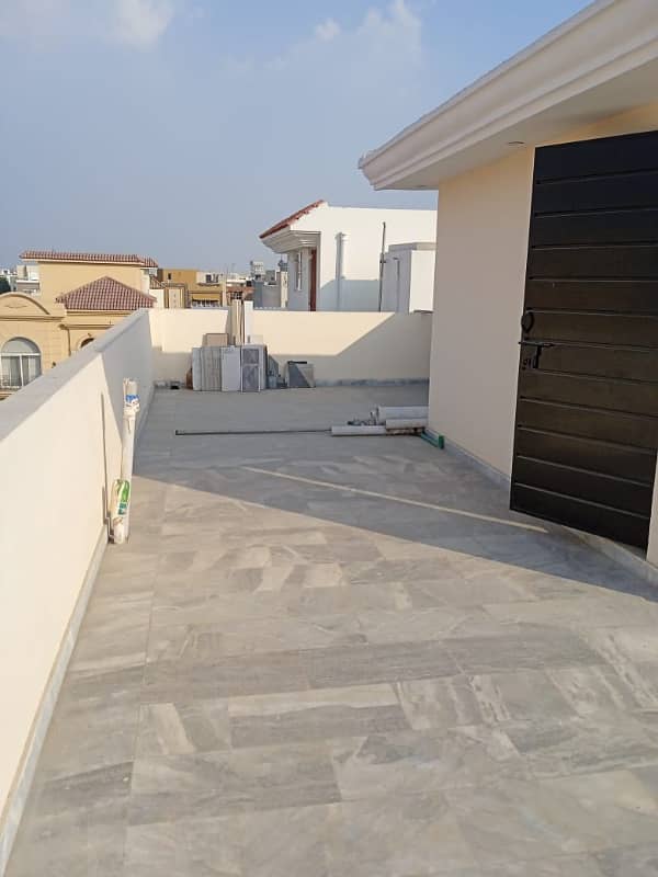 5 MARLA BRAND NEW LUXURY HOUSE FOR SALE 5