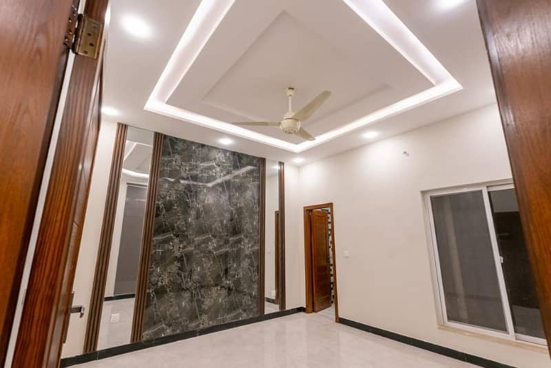 5 Marla Brand New House For Sale In Johar Town Block J Hot Location Main Approach Near To Market 8