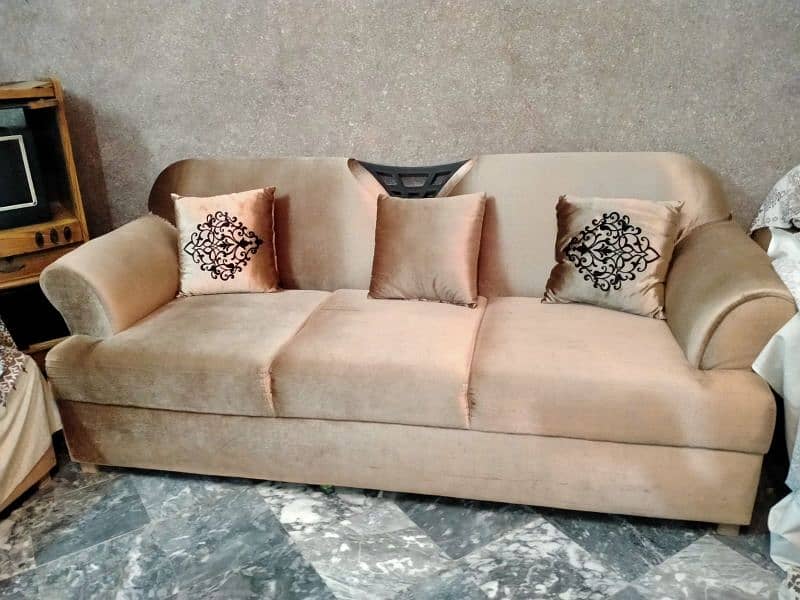 6 seater sofa set available for sale 0