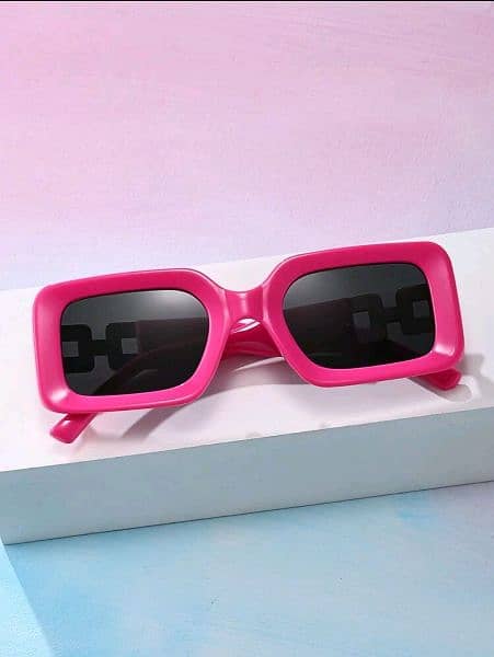 sunglasses for women/girls trending available in 3 colours 5