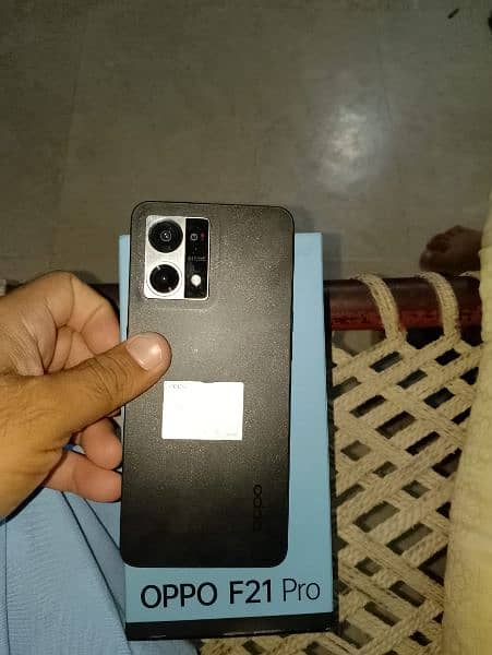 Oppo F21 pro 8/128 with box and charger 0