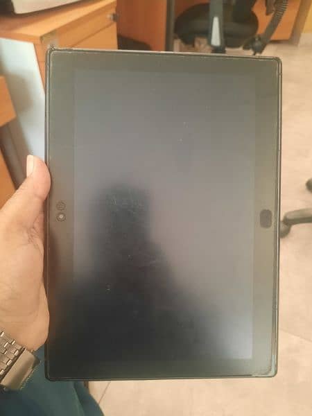 lenovo tab-4 2/16gb android-7 off he (read add carefully) 2