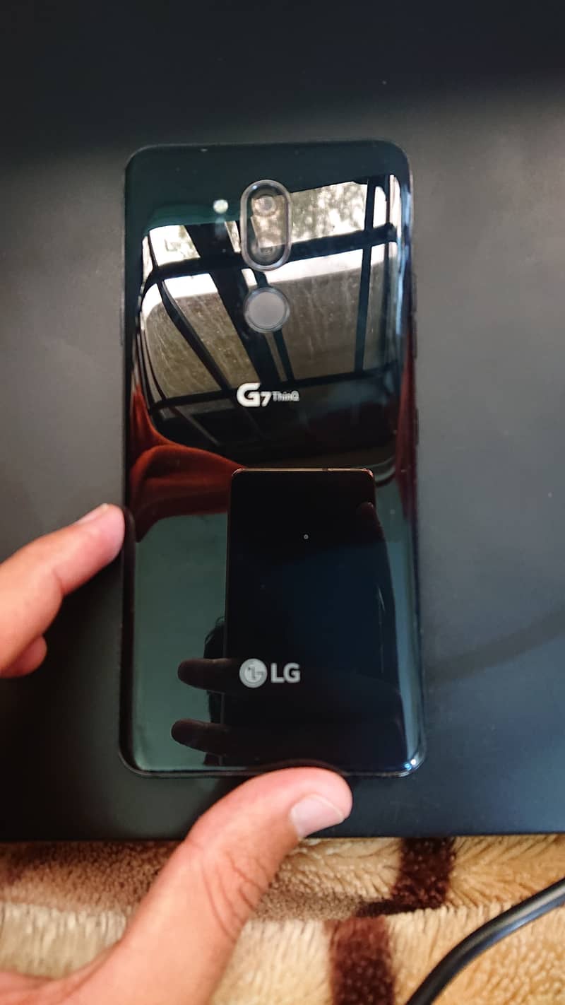 LG G7 4/64 10/10 condition exchange also possible 0