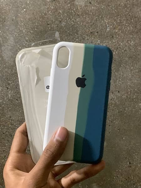 iPhone x/xs sillicon rainbow case / contact on whatsapp only 1
