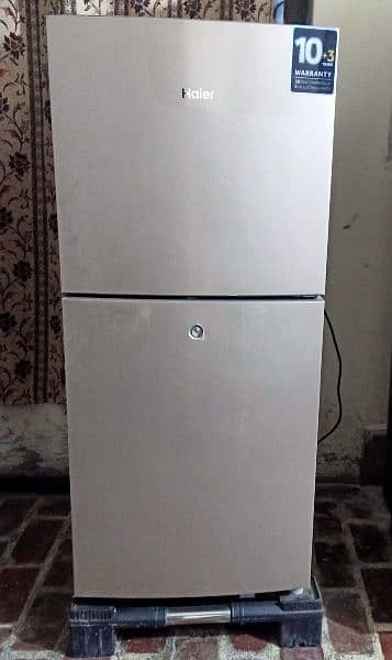 Haeir Refrigerator HRF-216EBD-01 3