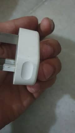 Apple orginal adapter