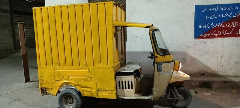 road prince loader rickshaw with loader number +92 303 4108568 saqib 1