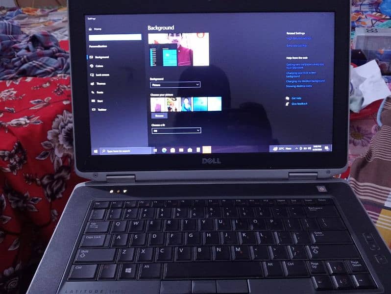 sale of used Laptop 1