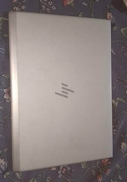 hello I am selling my ultra book hp 2