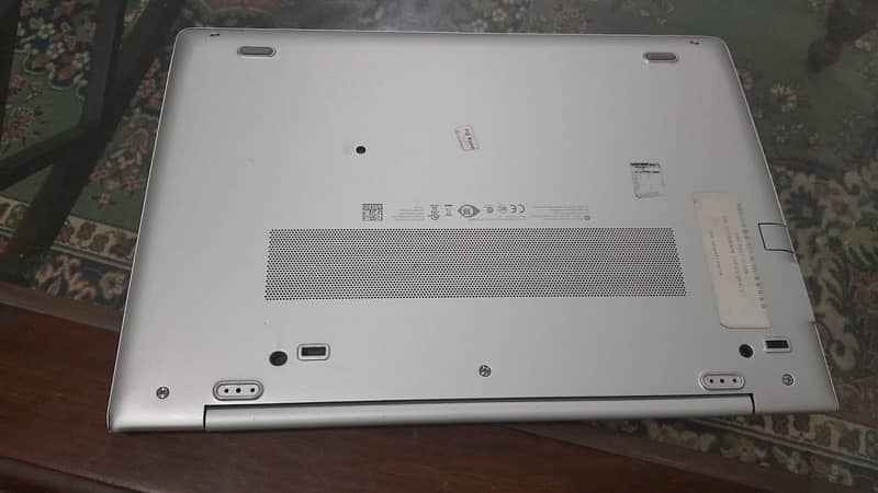 hello I am selling my ultra book hp 8