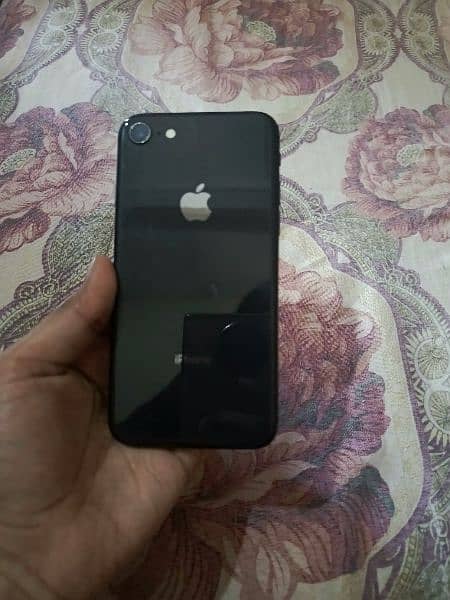 iphone 8 black colour 64Gb non pta 6