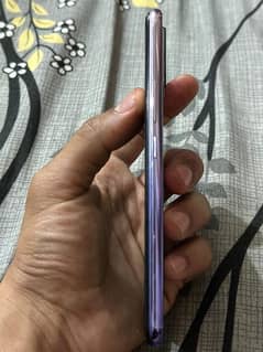 Vivo V20