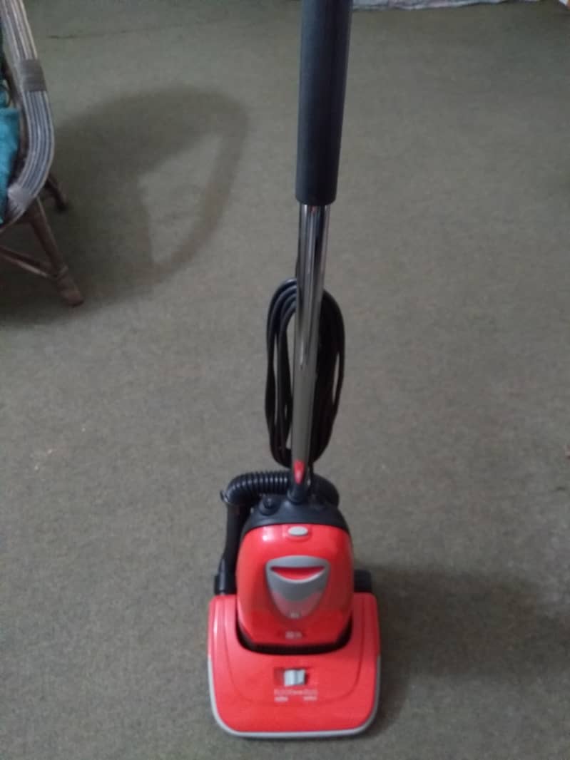 Alpina SF-2217 Upright Vacuum Cleaner with Power Brush 2