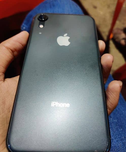 iPhone XR 64gb non jv pta battery 86 condition 10 of 10 price 49000 6