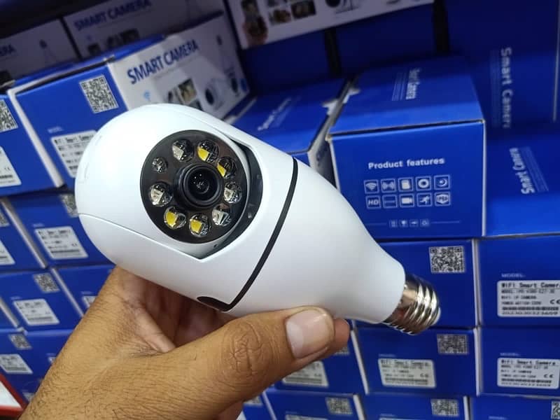 360° WiFi 1080p Bulb Camera 0